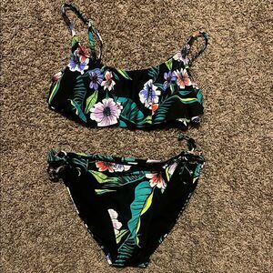 Source Unknown Black and Green Bikini Swimwear